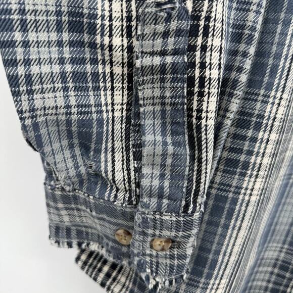 Vintage 90s Carhartt Heavy Cotton Button Up Shirt DESTROYED Men’s Size XL Grunge - Picture 8 of 9